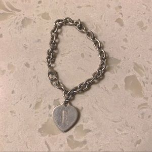 Letter E initial hear chain bracelet